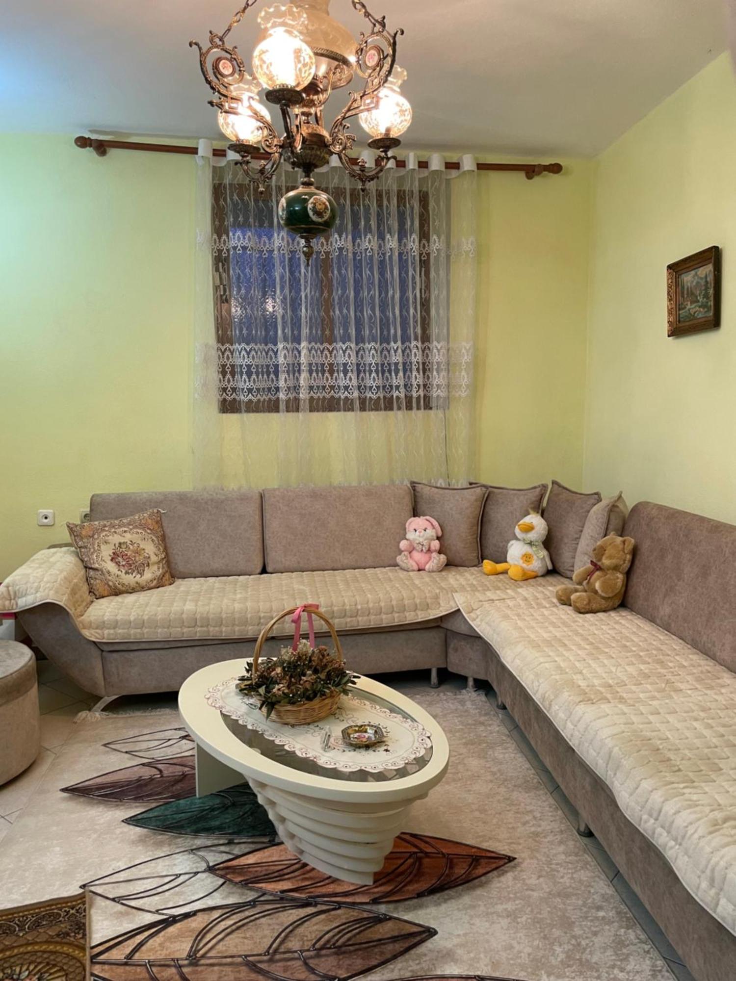 Luigi Guest House Гирокастра Экстерьер фото