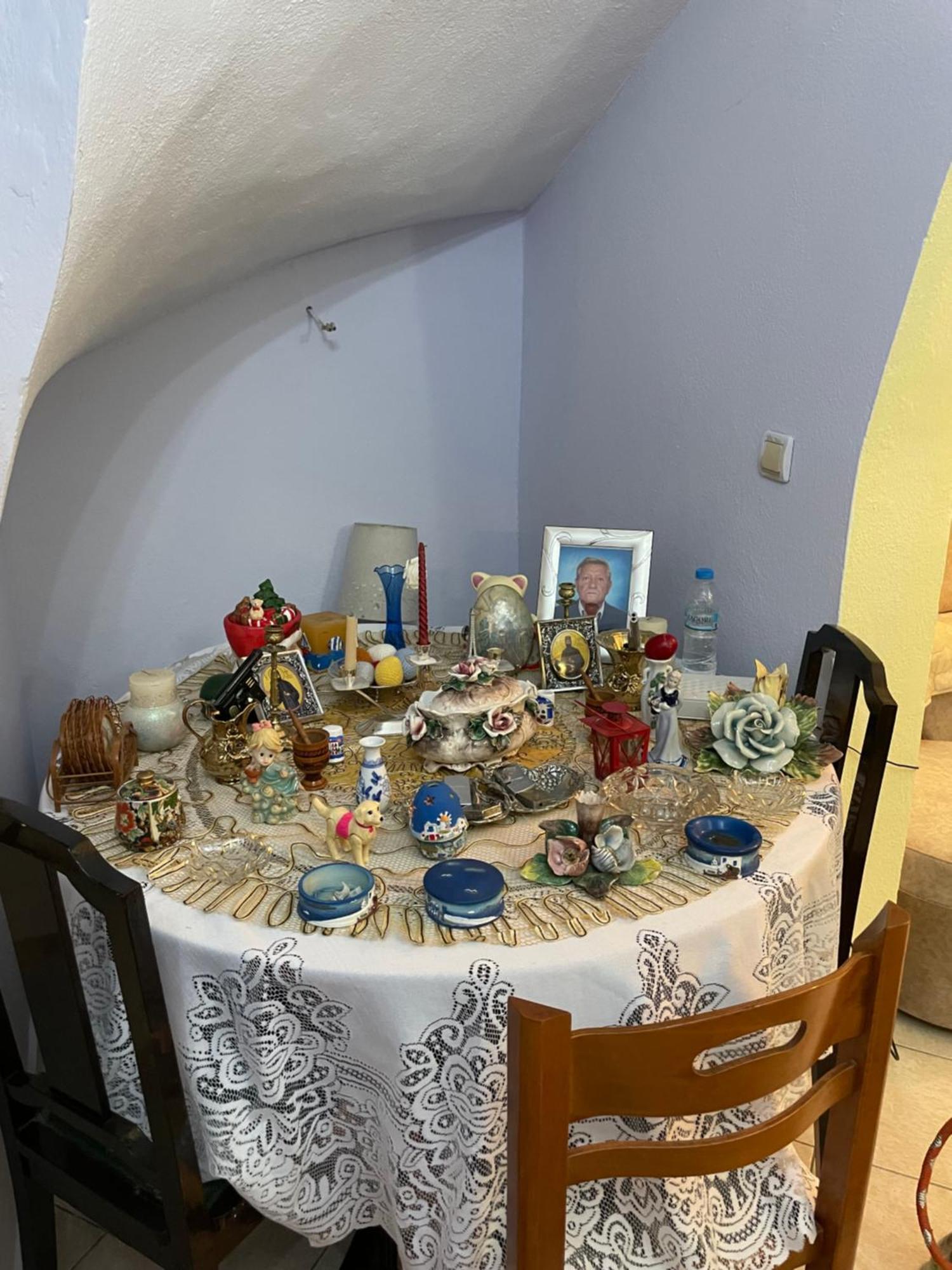 Luigi Guest House Гирокастра Экстерьер фото